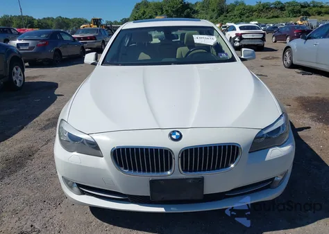 2013 BMW 528I xDrive из США, поврежденный, VIN WBAXH5C59DD108530